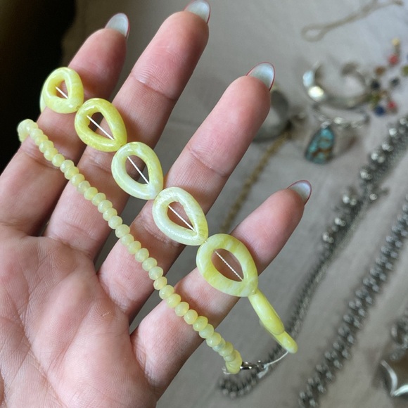 Necklace materials - Picture 2 of 2